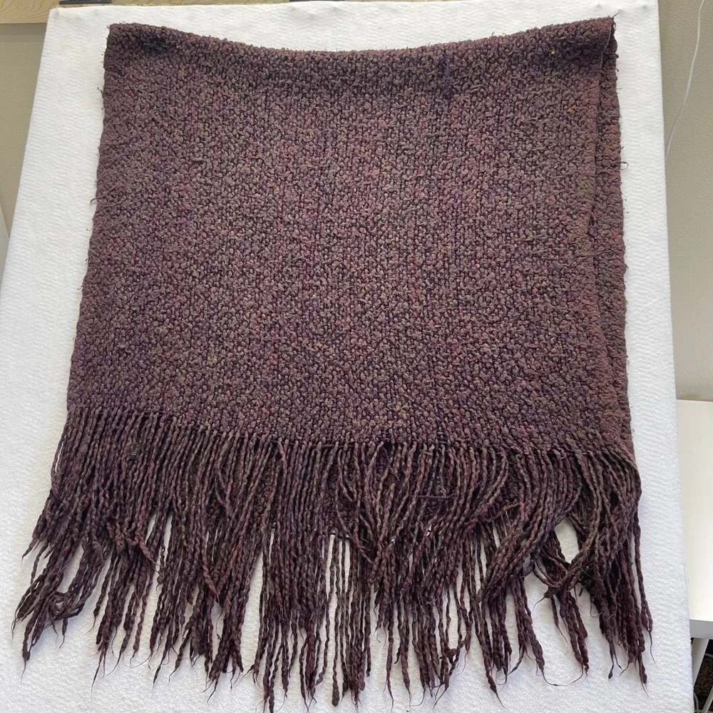 Kennebunk Weavers Throw Blanket Boucle Knit Fringe 57x30 USA VTG Cabin Cottage
